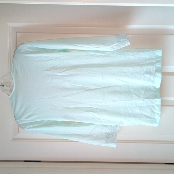 Vintage Short Robe - Picture 7 of 7